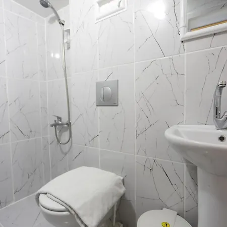 61 Aparthotel Istanboel